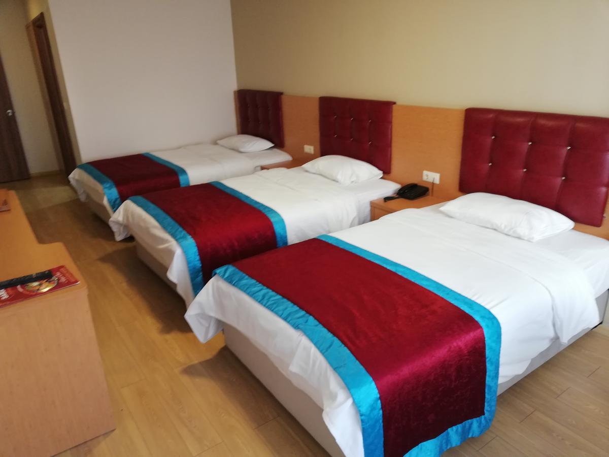 Bursa Sahin Hotel מראה חיצוני תמונה