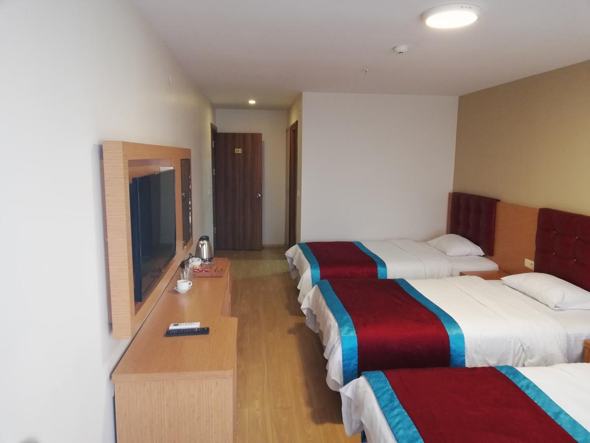Bursa Sahin Hotel מראה חיצוני תמונה